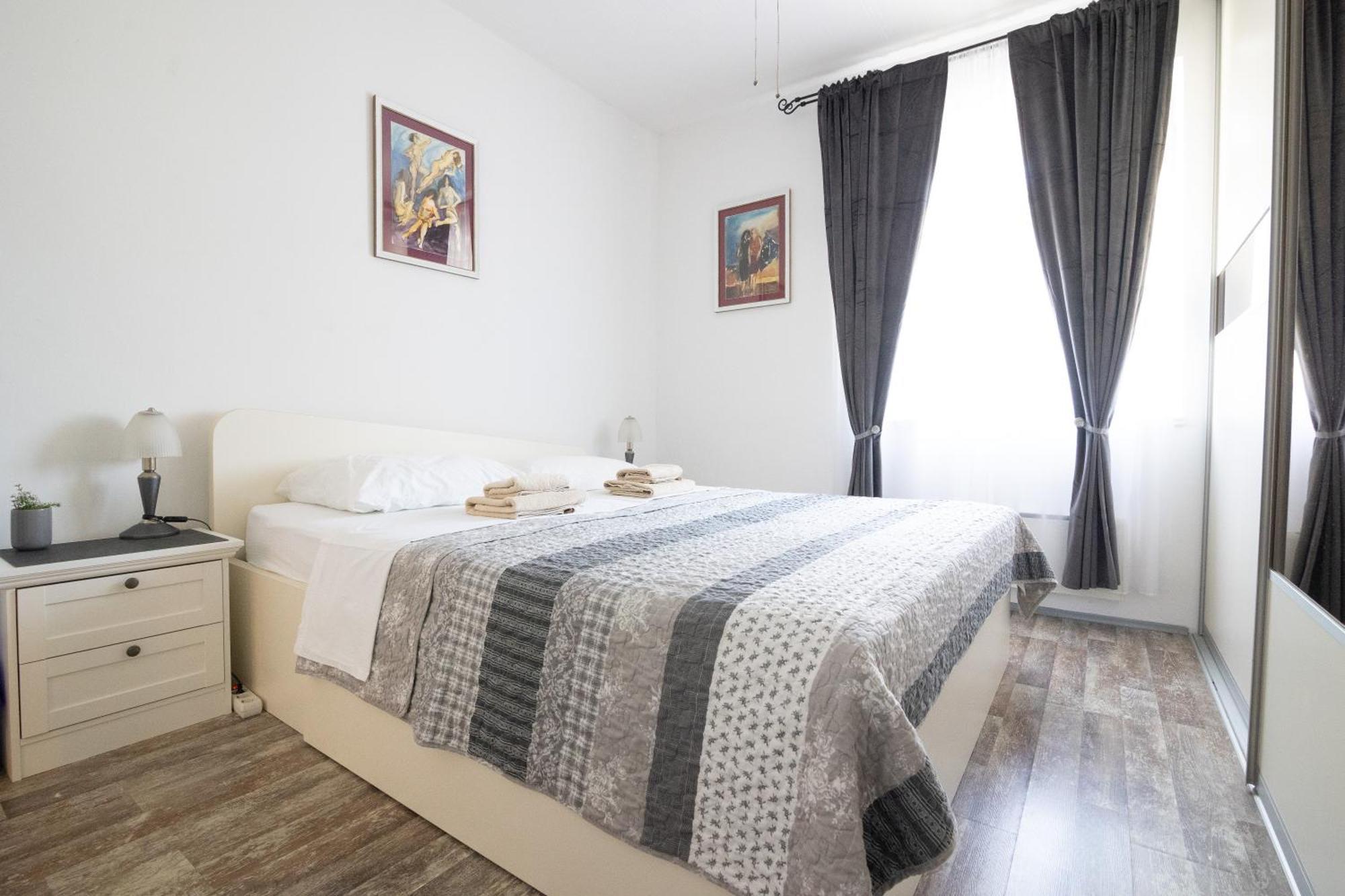 Apartment Regina สปลิท ภายนอก รูปภาพ