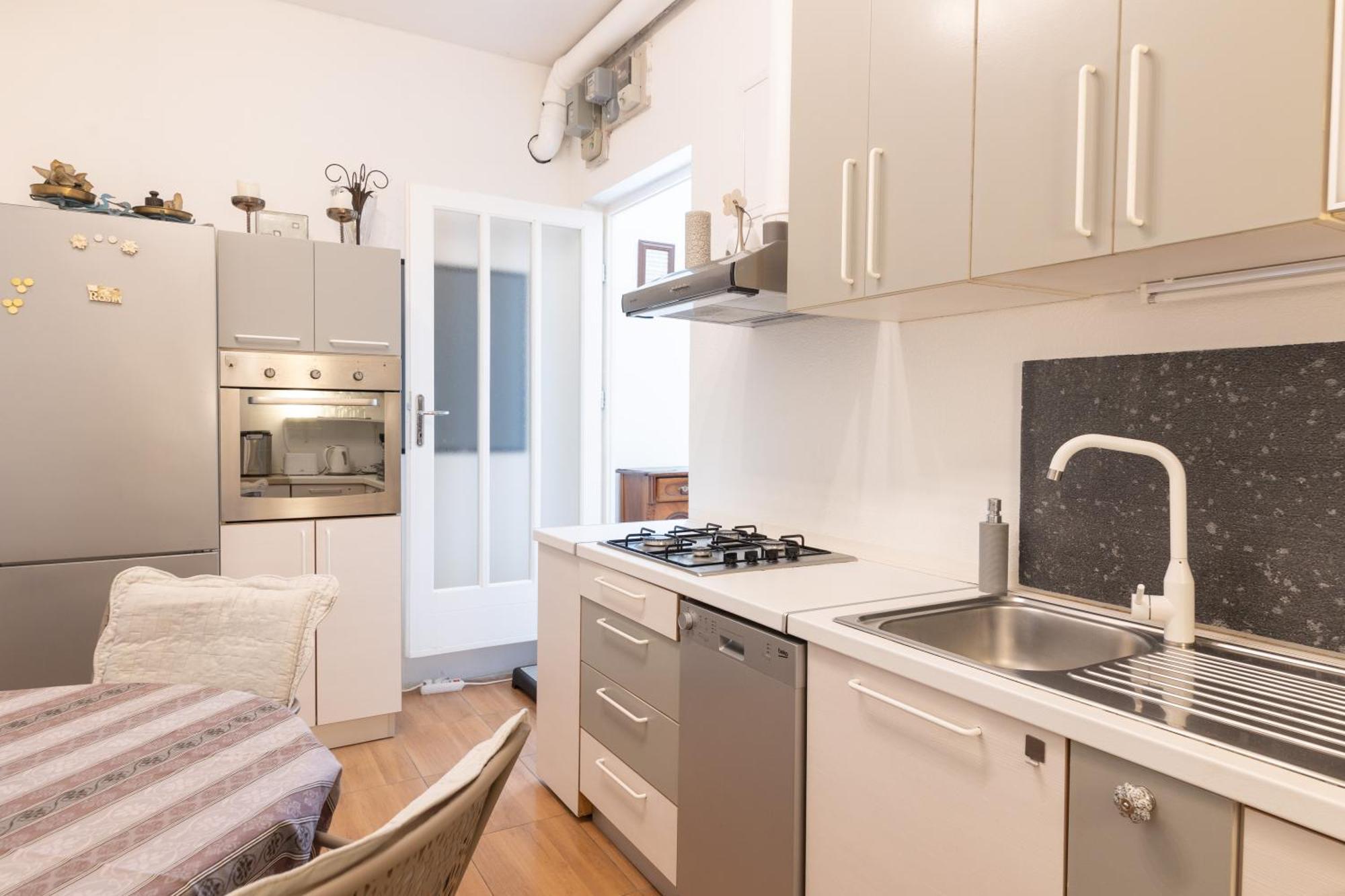Apartment Regina สปลิท ภายนอก รูปภาพ